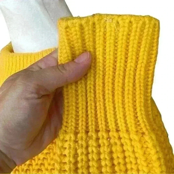 Vintage 80s One Step Up Chunky Rib Knit Bright Yellow Oversized Sweater Size S - Picture 4 of 7